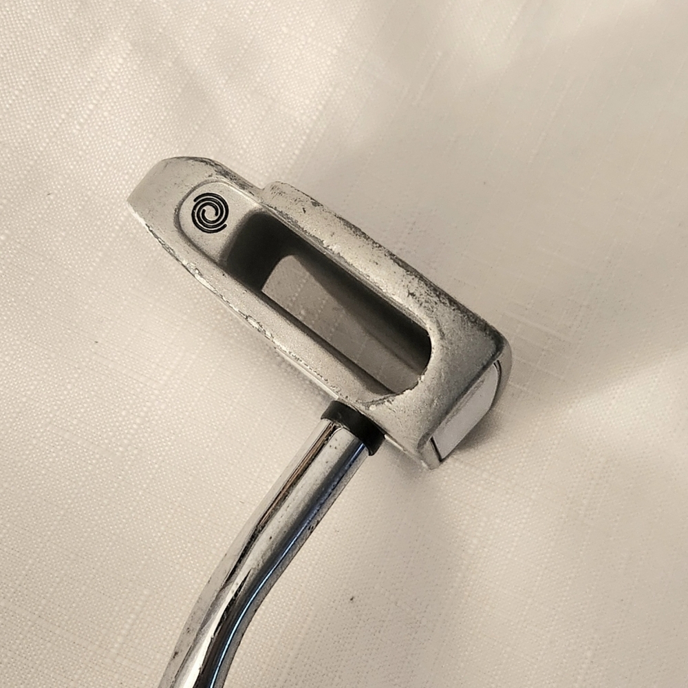 Odyssey 2 Ball J kids Putter Right Handed Junior Golf Club 29 inches long Steel - Picture 4 of 8